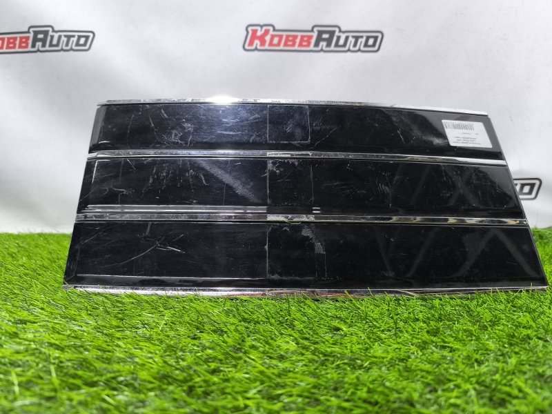 Накладка двери левая Range Rover L405