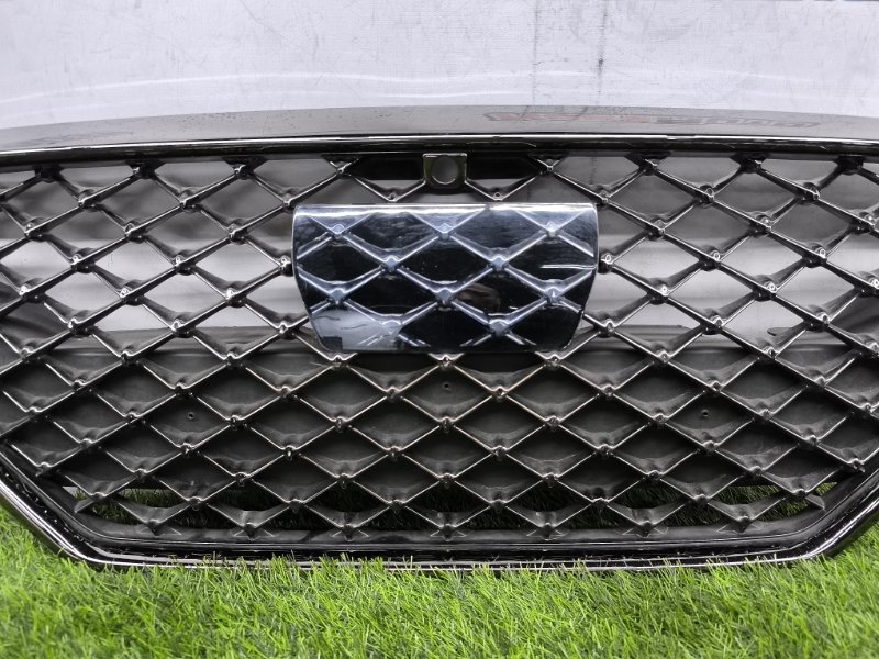 Решетка радиатора Genesis G70