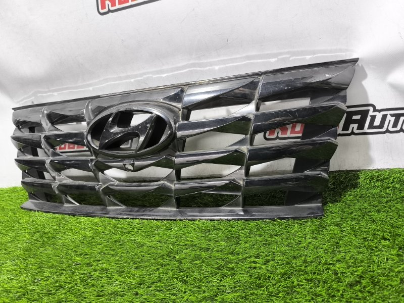 Решетка радиатора Hyundai Tucson NX4