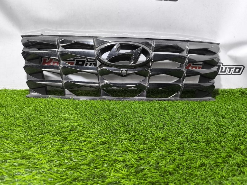 Решетка радиатора Tucson NX4