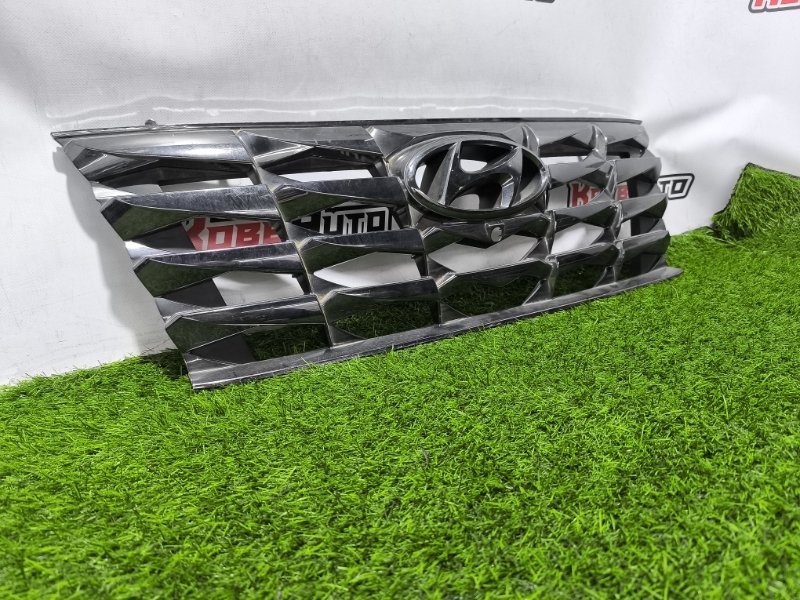 Решетка радиатора Tucson NX4