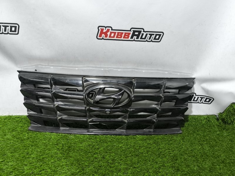 Решетка радиатора Tucson NX4