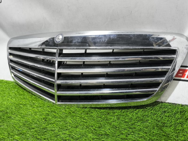 Решетка радиатора Mercedes-Benz S-Class W221
