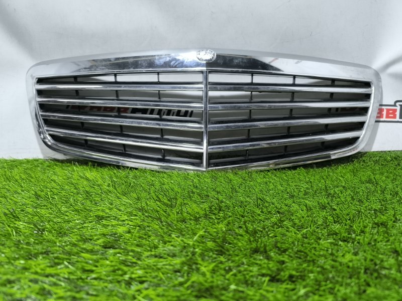 Решетка радиатора S-Class W221