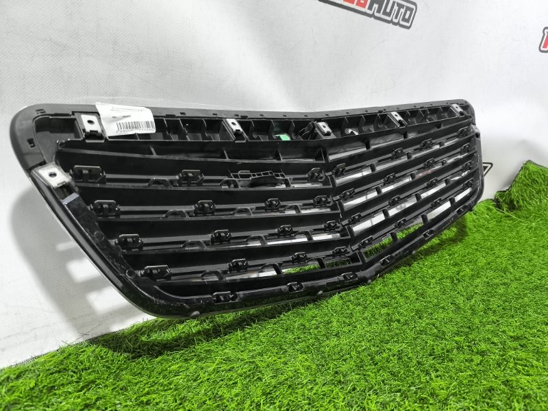 Решетка радиатора S-Class W221
