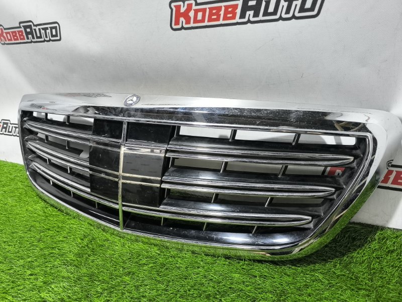Решетка радиатора S-Class W222