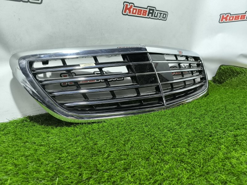 Решетка радиатора S-Class W222