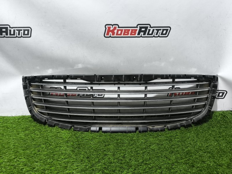 Решетка радиатора Kia Carnival 2014- контрактная