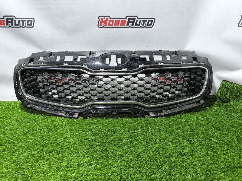 Решетка радиатора Kia Sportage контрактная