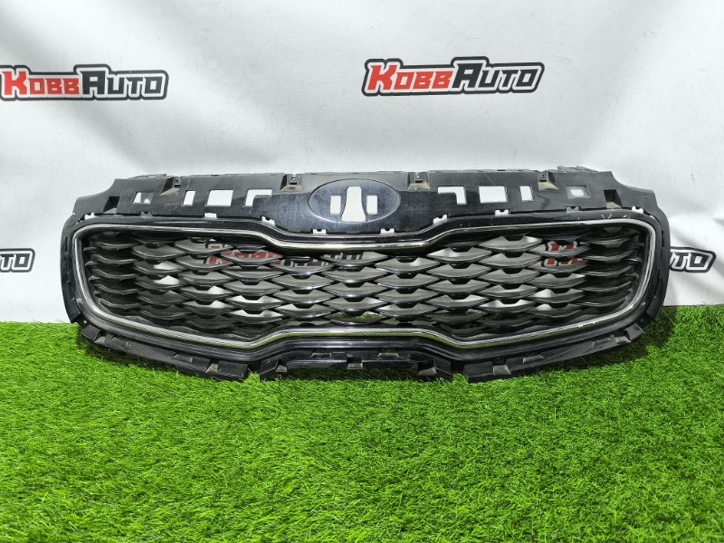Решетка радиатора Kia Sportage контрактная