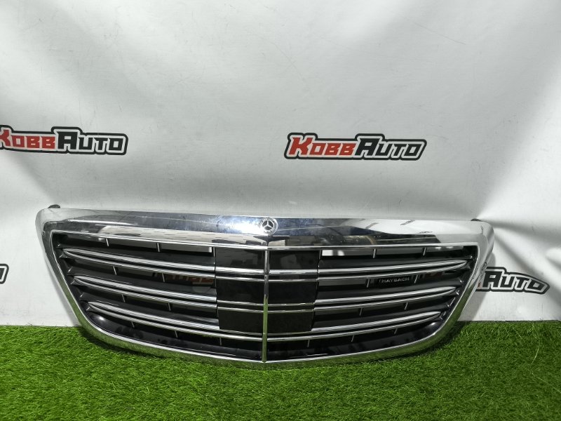 Решетка радиатора S-Class W222