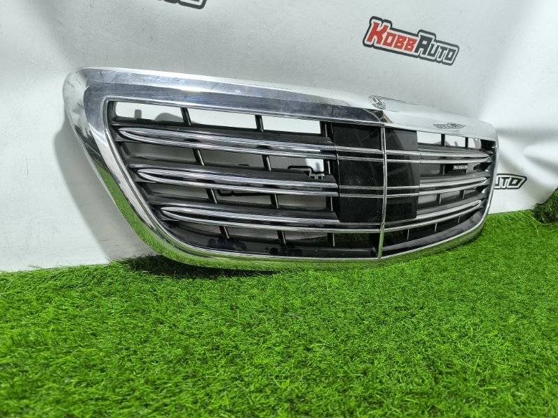Решетка радиатора S-Class W222