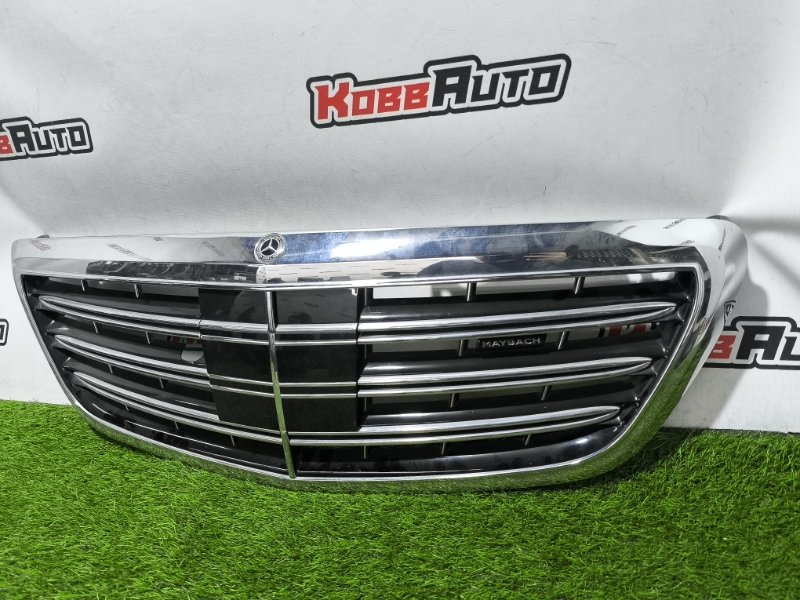 Решетка радиатора S-Class W222