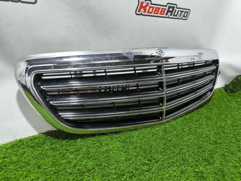 Решетка радиатора E-Class W213