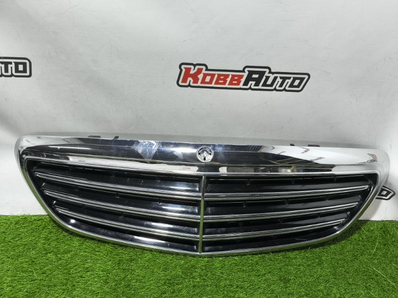 Решетка радиатора E-Class W213