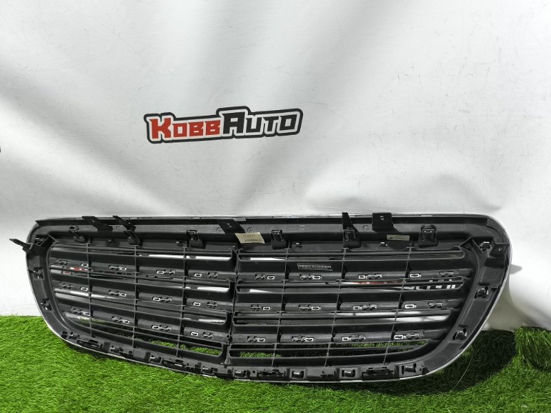 Решетка радиатора E-Class W213