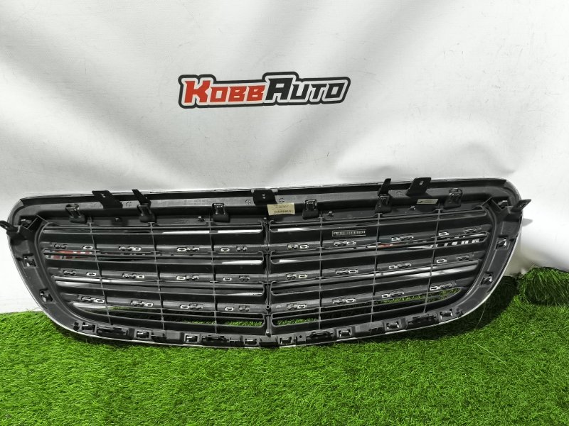 Решетка радиатора E-Class W213