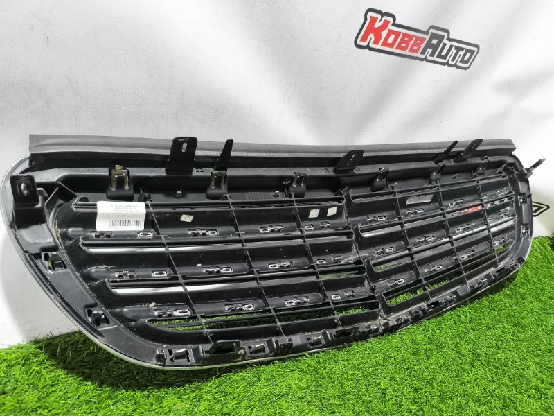 Решетка радиатора E-Class W213