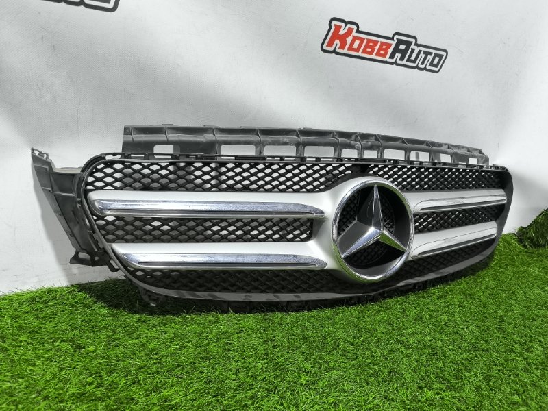 Решетка радиатора E-Class W213