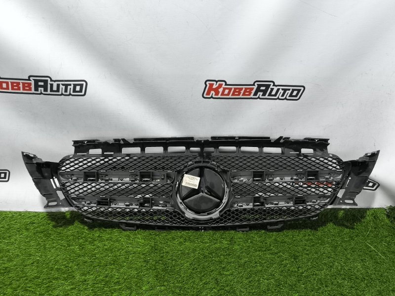 Решетка радиатора E-Class W213