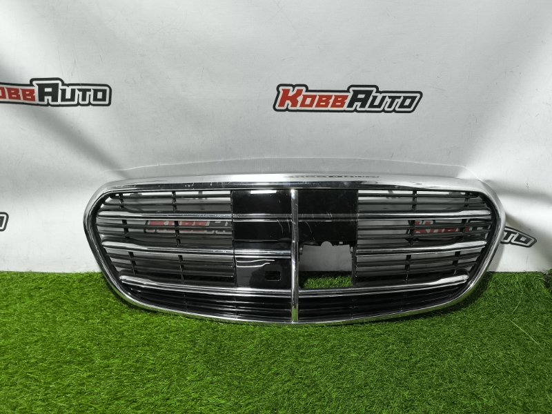Решетка радиатора S-Class W223