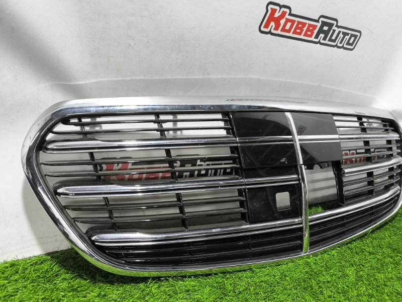 Решетка радиатора S-Class W223