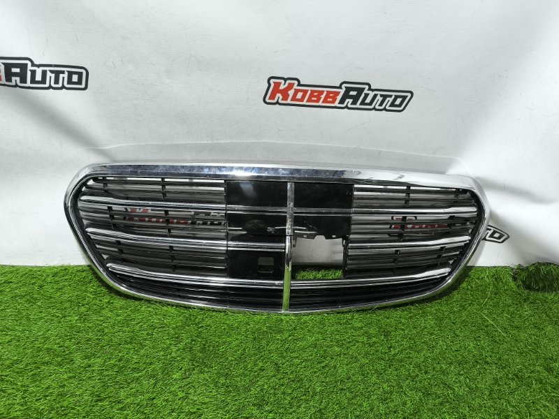 Решетка радиатора S-Class W223