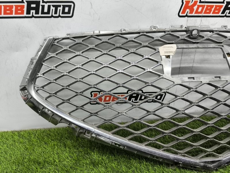 Решетка радиатора G90 2020-