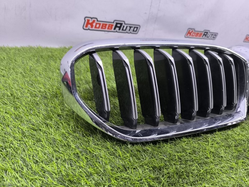 Решетка радиатора 5-Series G30