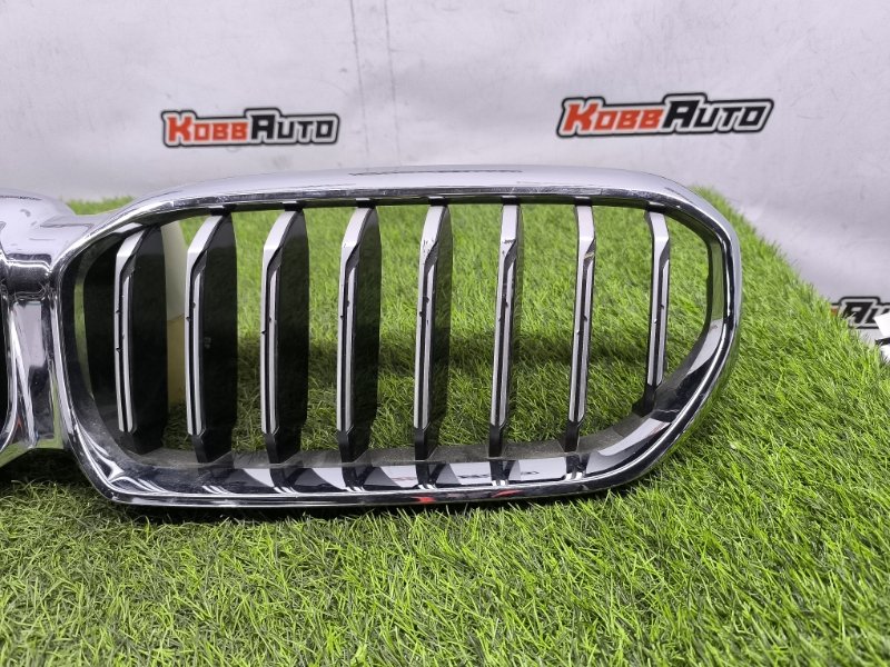 Решетка радиатора BMW 5-Series G30