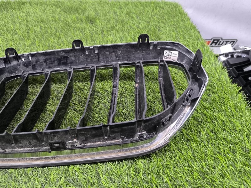 Решетка радиатора 5-Series G30