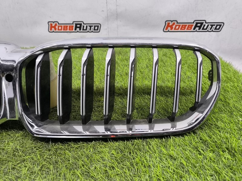 Решетка радиатора BMW 5-Series G30