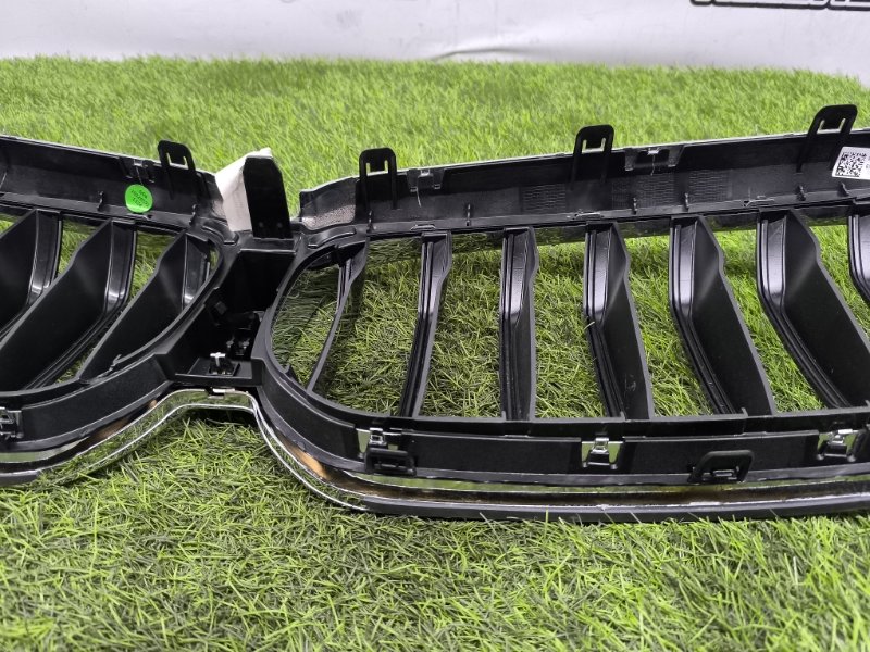 Решетка радиатора 6-Series G32