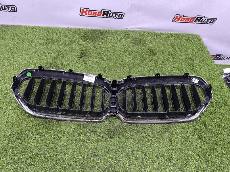 Решетка радиатора 5-Series G30