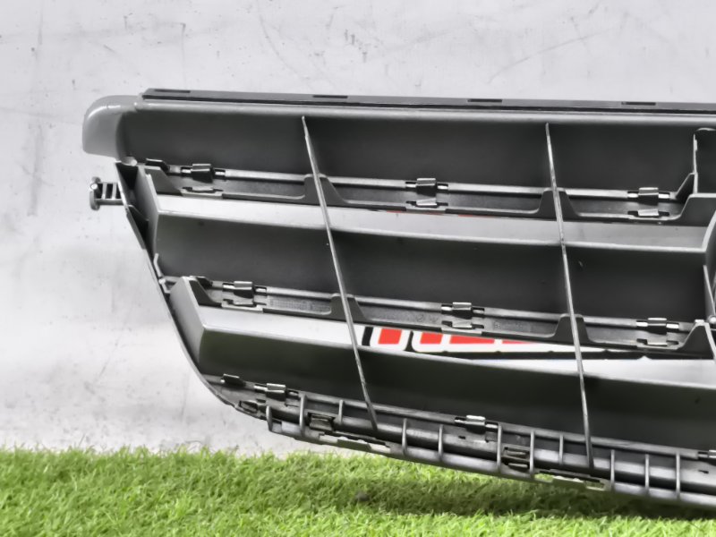 Решетка радиатора C-Class W204