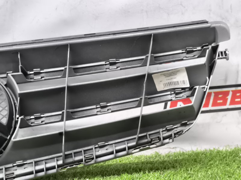 Решетка радиатора C-Class W204