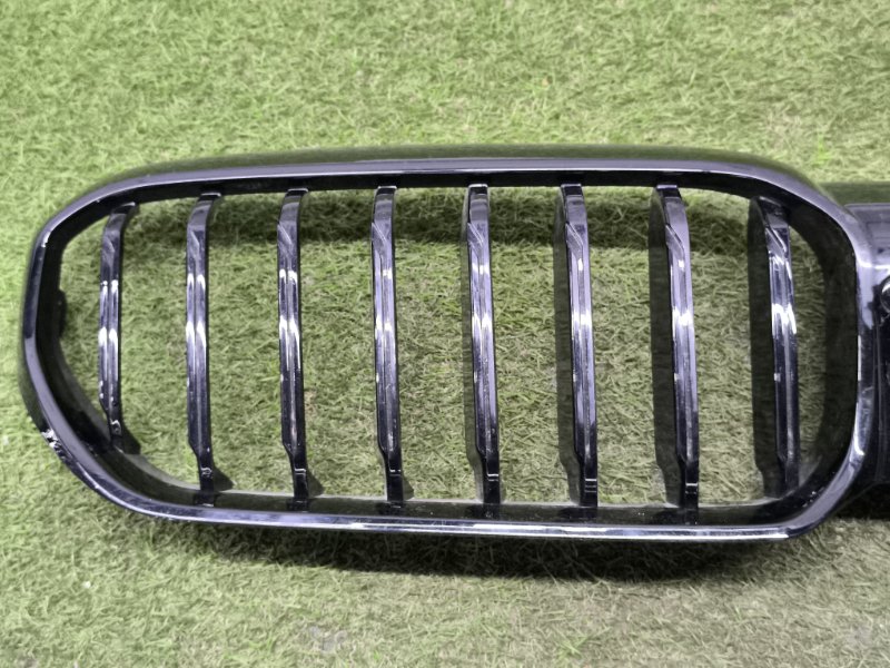 Решетка радиатора 5-Series G30