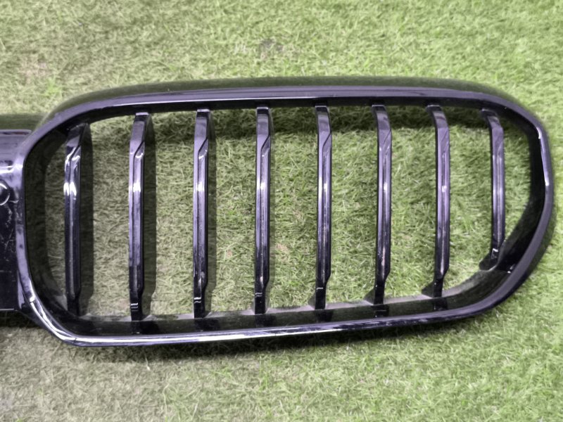 Решетка радиатора 5-Series G30