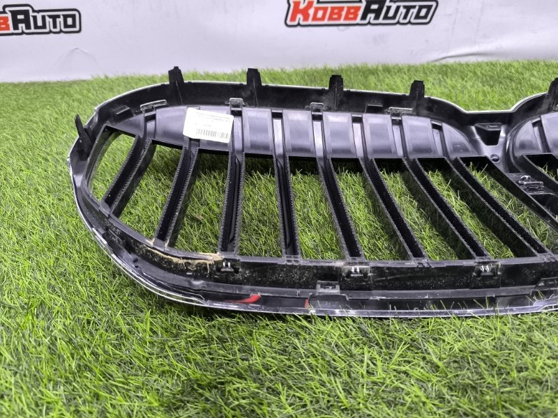 Решетка радиатора 7-Series G11