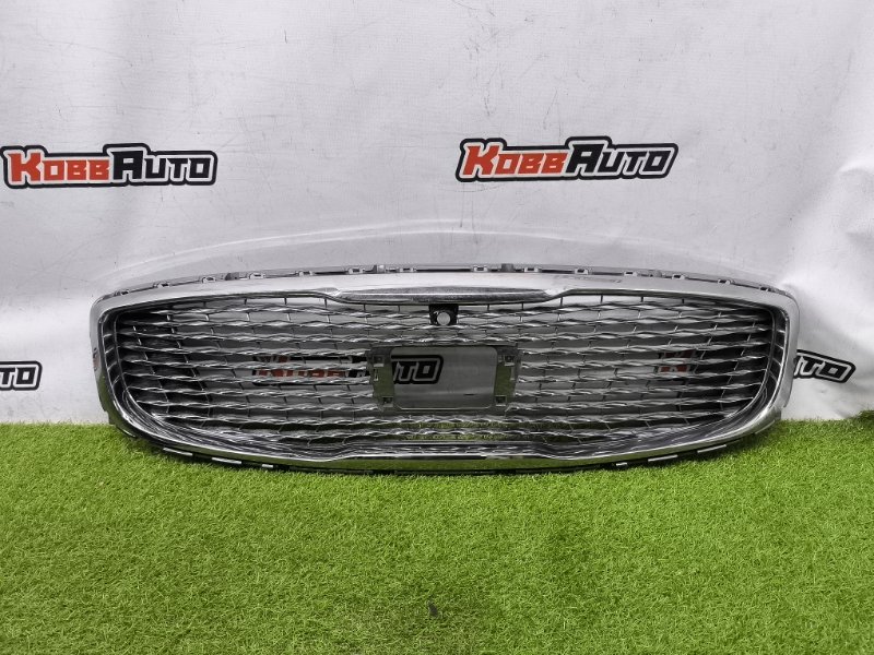 Решетка радиатора Kia K900 2018- контрактная