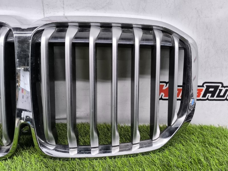 Решетка радиатора BMW X7 G07