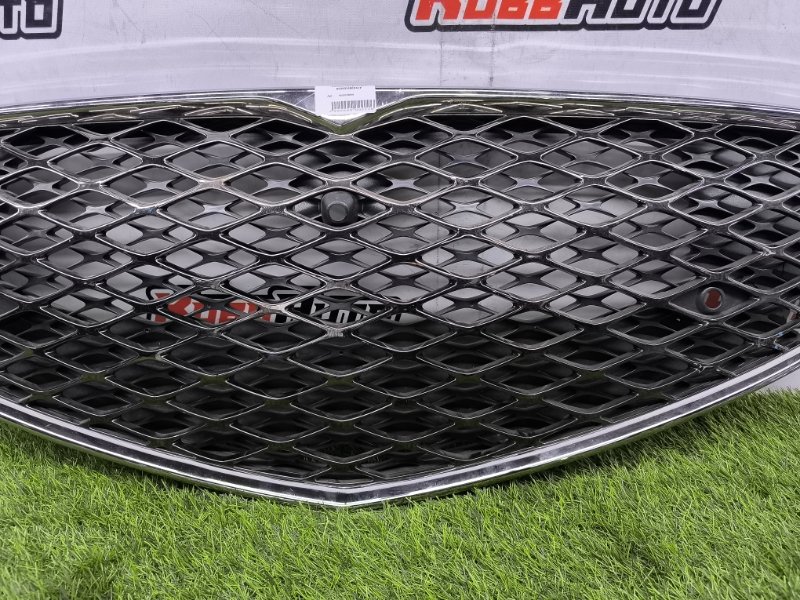 Решетка радиатора G90 RS4