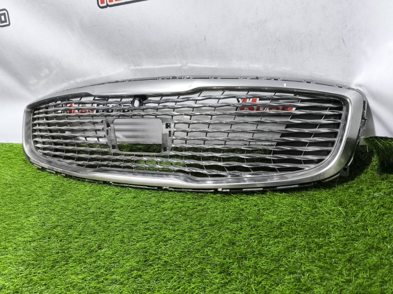 Решетка радиатора Kia K900
