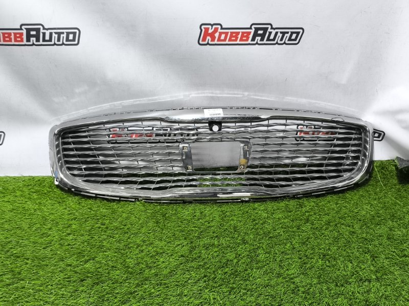 Решетка радиатора Kia K900 2018- контрактная