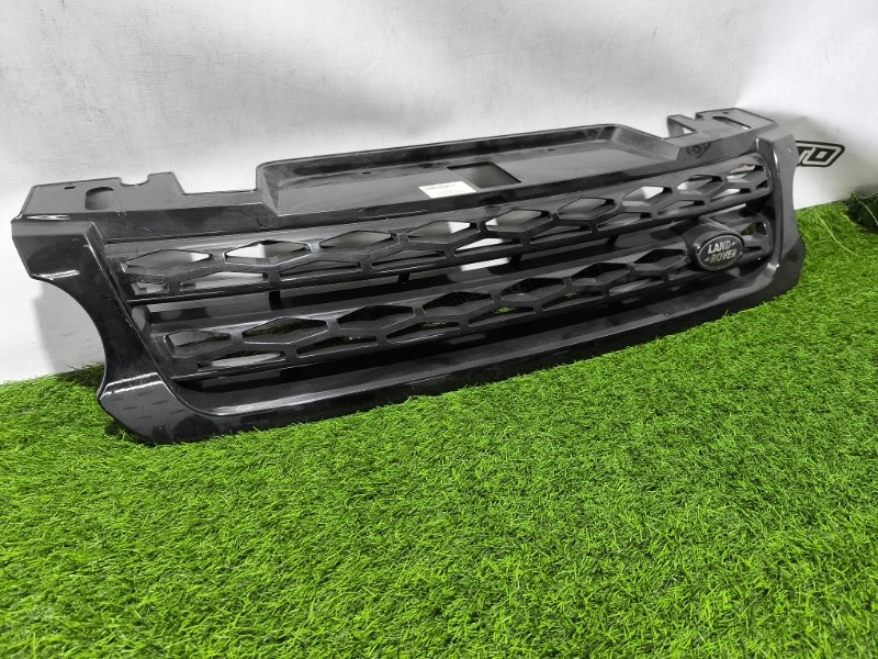 Решетка радиатора Range Rover Sport 2013-
