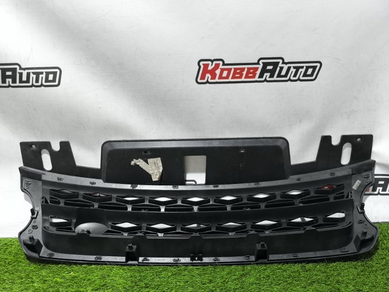 Решетка радиатора Range Rover Sport 2013-