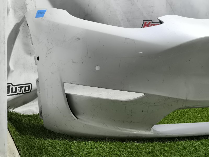 Бампер передний Model Y