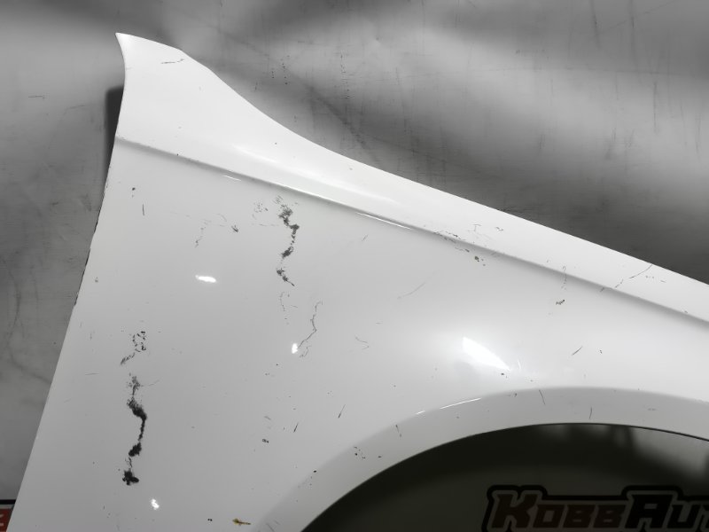 Крыло переднее правое AUDI A4 B8