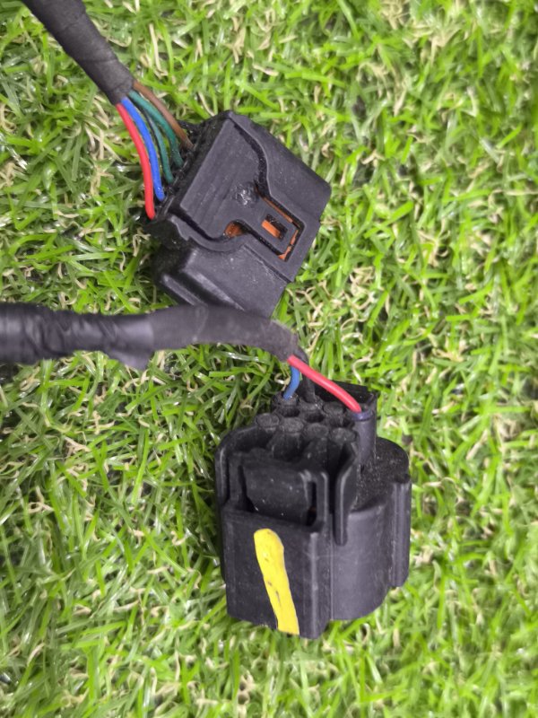 Проводка парктроников Hyundai Ioniq 5 перед. (б/у) Проводка парктроников Hyundai Ioniq 5 перед. (б/у)