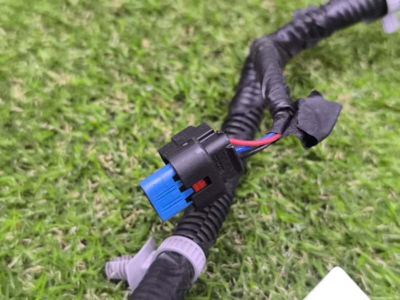 Проводка парктроников Hyundai Tucson 4 (б/у) Проводка парктроников Hyundai Tucson 4 (б/у)